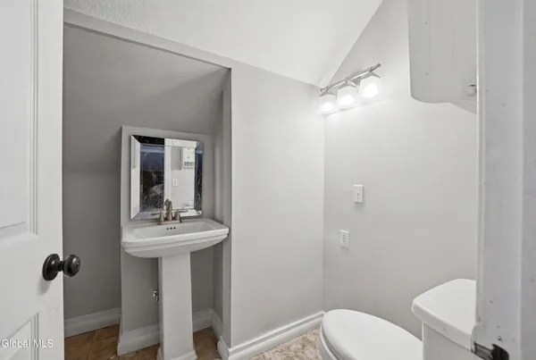 $279,999 | 1327 Baker Avenue, Schenectady, NY 12309