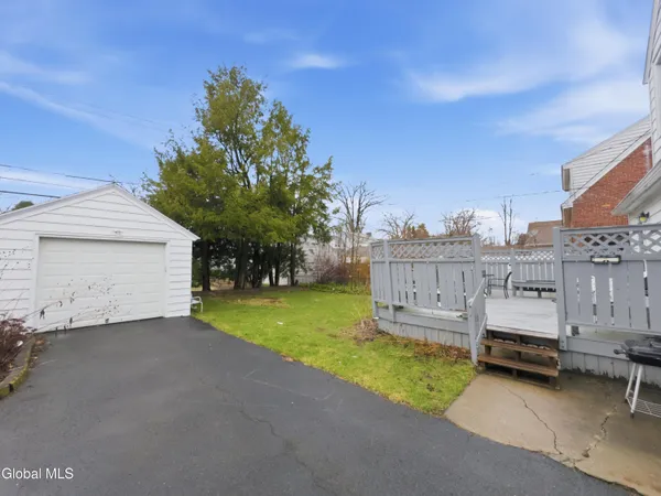 $279,999 | 1327 Baker Avenue, Schenectady, NY 12309