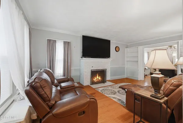 $279,999 | 1327 Baker Avenue, Schenectady, NY 12309