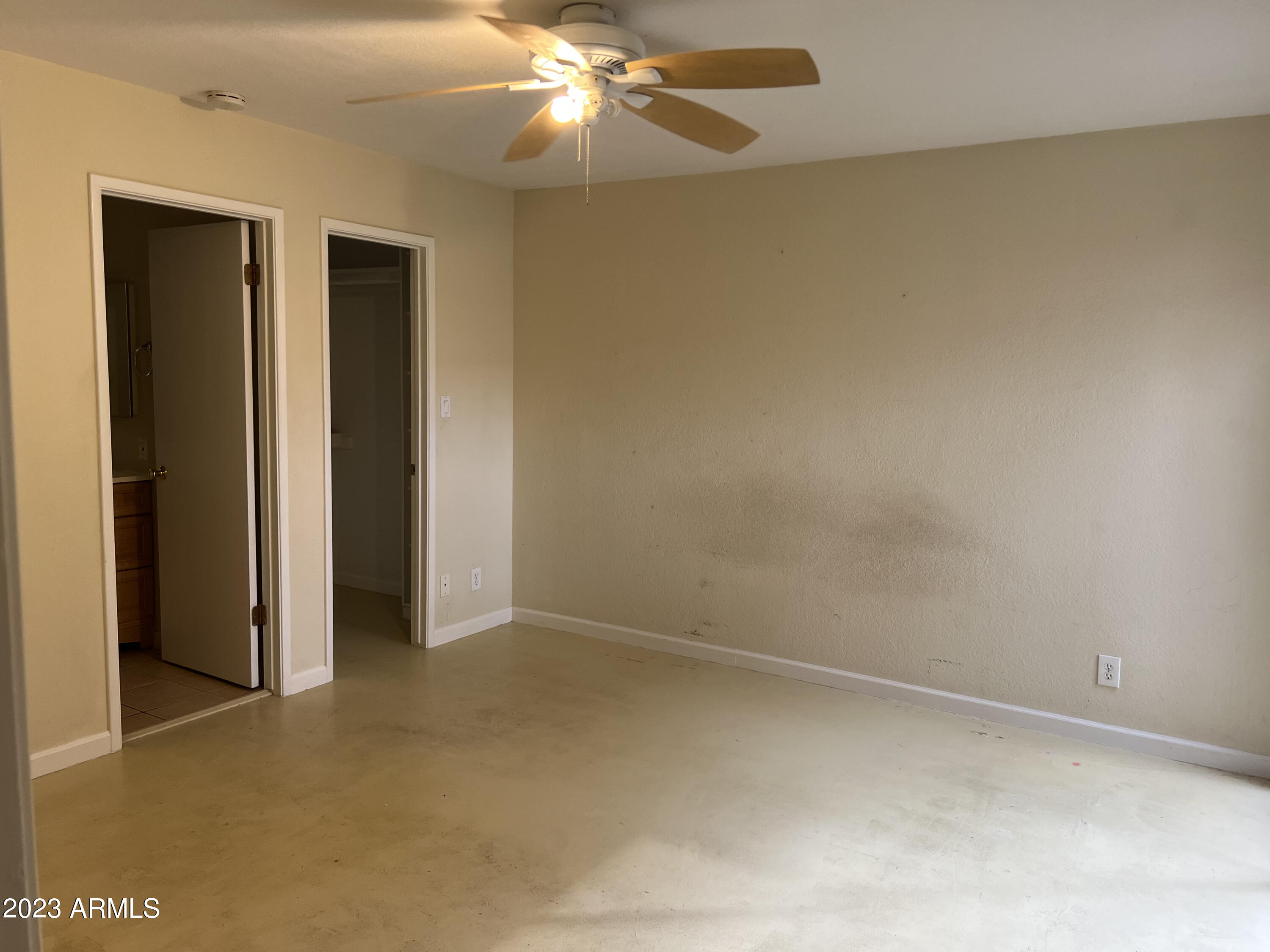 95 North Cooper Road, Unit 76 Chandler, AZ 85225 - Photo 7 of 11 Owner's Suite