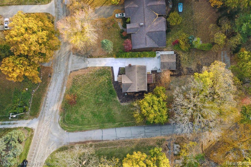21124 Thorofare Road Grosse Ile, MI 48138 - Photo 49 of 54 Gallery Image 49