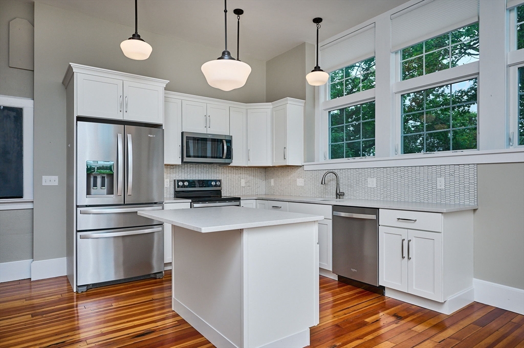 58 Main Street, Unit 4 Hatfield, MA 01038 - Photo 7 of 30