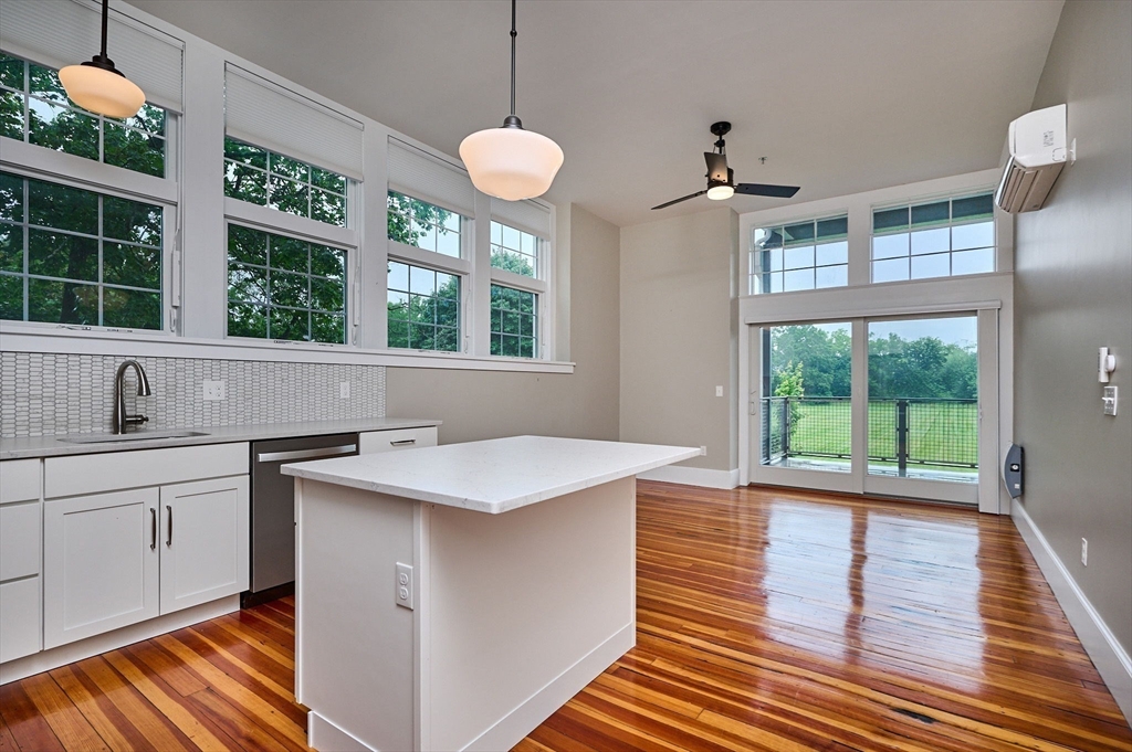 58 Main Street, Unit 4 Hatfield, MA 01038 - Photo 8 of 30