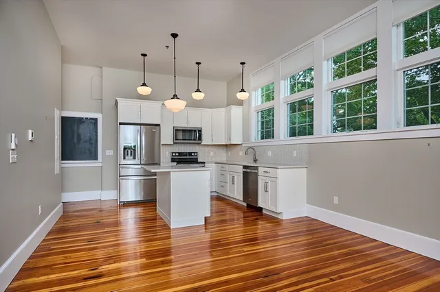 $480,000 | 58 Main Street, Unit 4, Hatfield, MA 01038