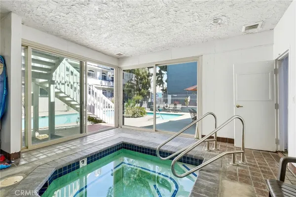 $499,000 | 17711 Margate Street, Unit 103, Encino, CA 91316