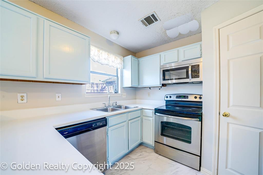 1408 Spring Street Allen, TX 75002 - Photo 7 of 24