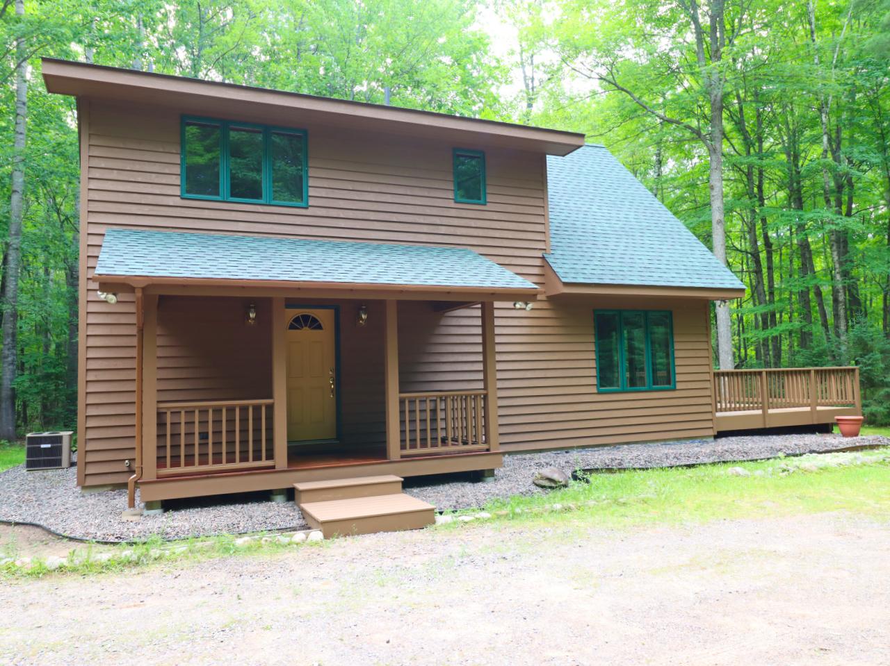 1716 Helen Lake Road Eagle River, WI 54521 - Photo 1 of 19 Gallery Image 1