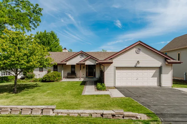 $549,900 | N26W27080 Prospect Avenue, Pewaukee, WI 53072