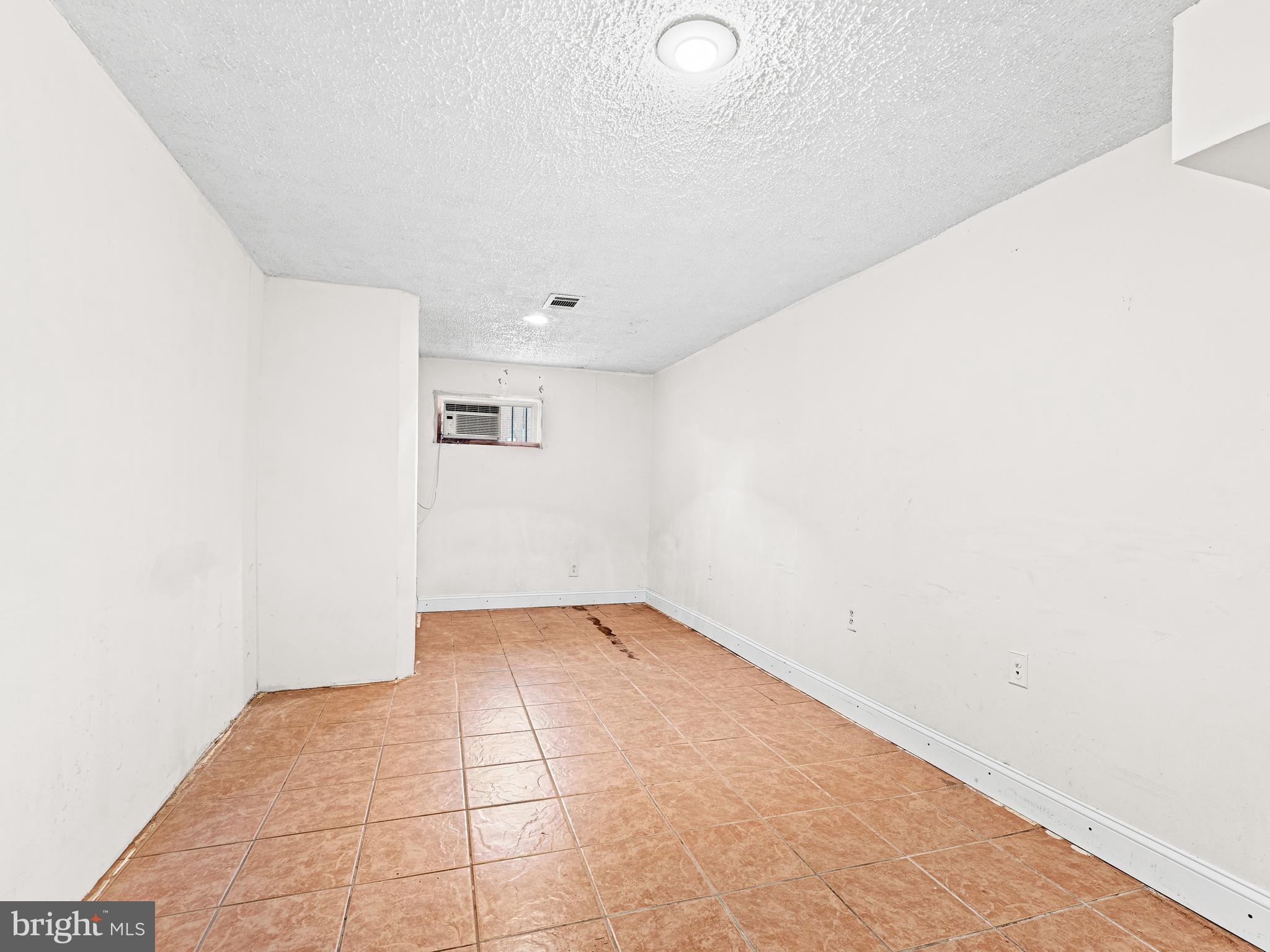 6638 Rutland Street Philadelphia, PA 19149 - Photo 20 of 27 Fourth bedroom