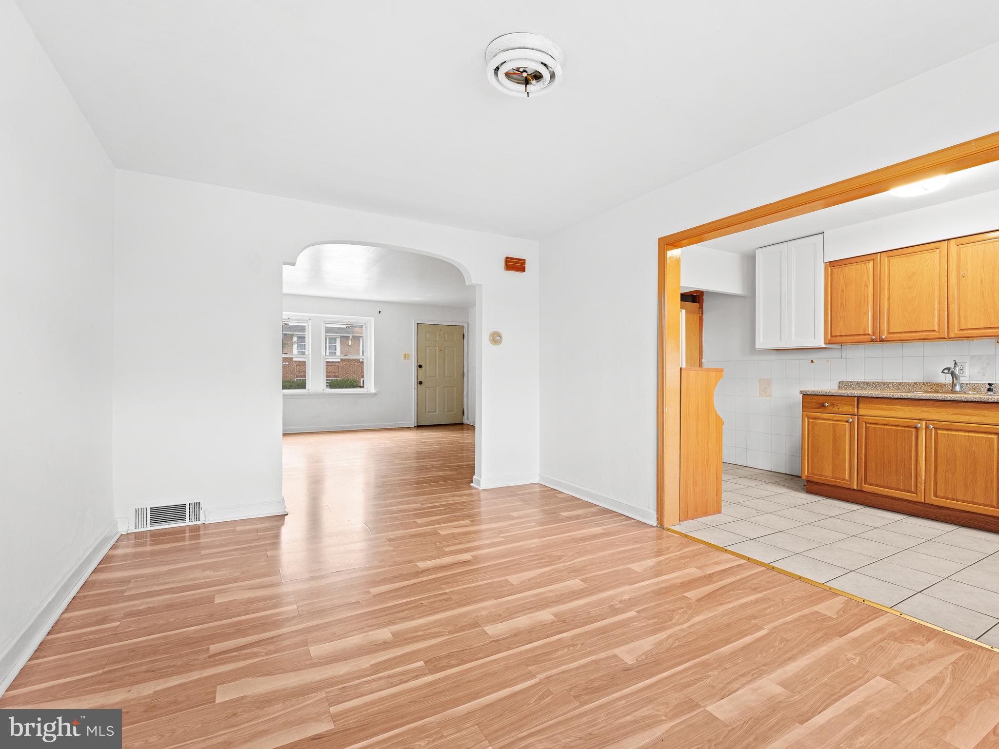 6638 Rutland Street Philadelphia, PA 19149 - Photo 6 of 27 Dining room