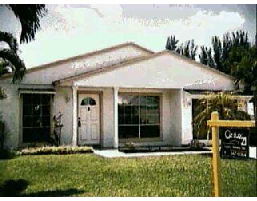 8432 Summerfield Boca Raton, FL 33433 - Photo 1 of 1 Primary Photo