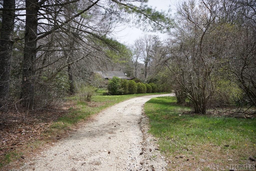 709 Owl Gap Road Highlands, NC 28741 - Photo 4 of 6 Gallery Image 4