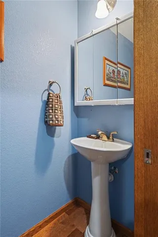 $355,000 | 545 East Monroe Avenue, Garnett, KS 66032