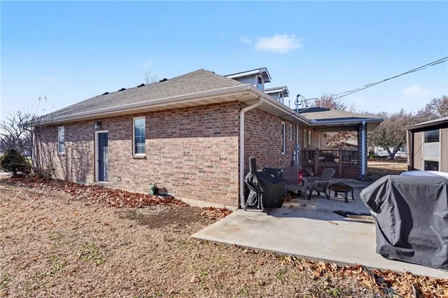 $355,000 | 545 East Monroe Avenue, Garnett, KS 66032