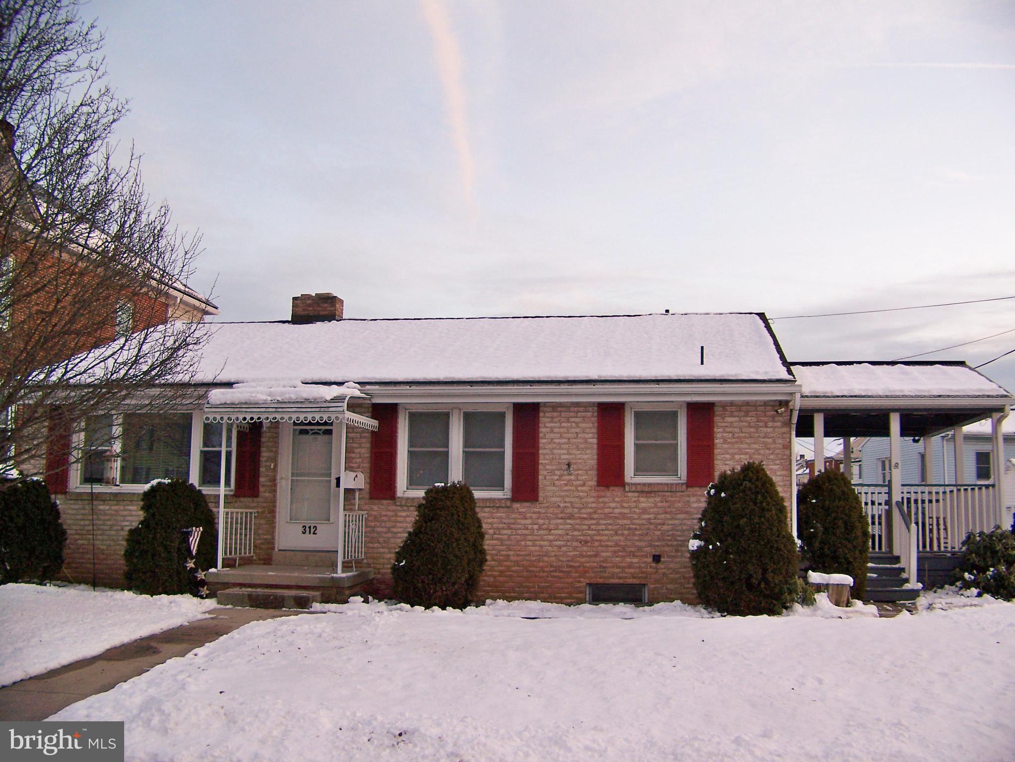 312 Maple Avenue Hanover, PA 17331 - Photo 1 of 34 Gallery Image 1