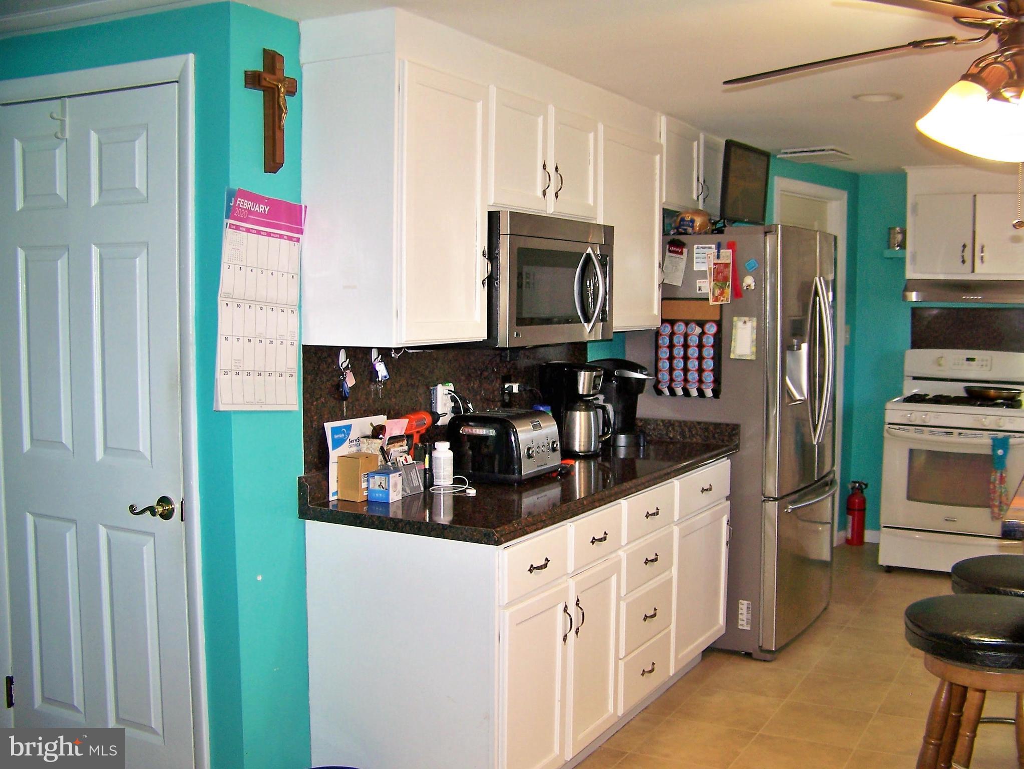 312 Maple Avenue Hanover, PA 17331 - Photo 7 of 34 Gallery Image 7