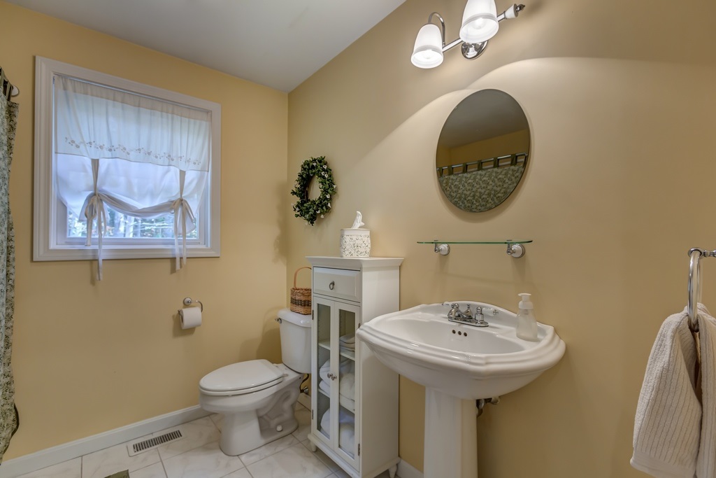 248 Forest Road Greenfield, NH 03047 - Photo 32 of 38 Gallery Image 32