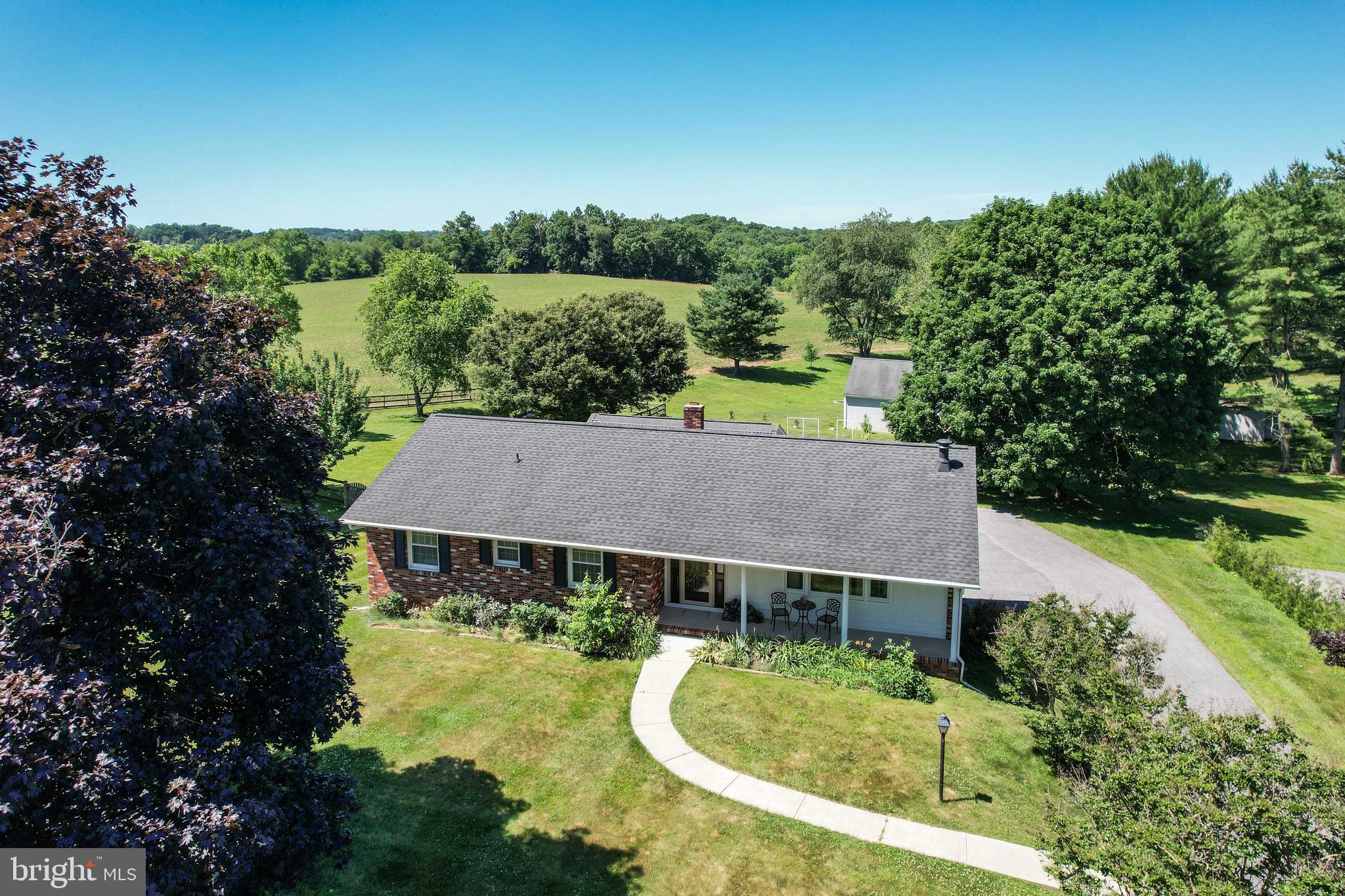2409 Deer Park Road Finksburg, MD 21048 - Photo 3 of 24