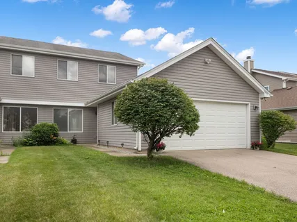 $300,000 | 3087 Kelly Court, Aurora, IL 60504