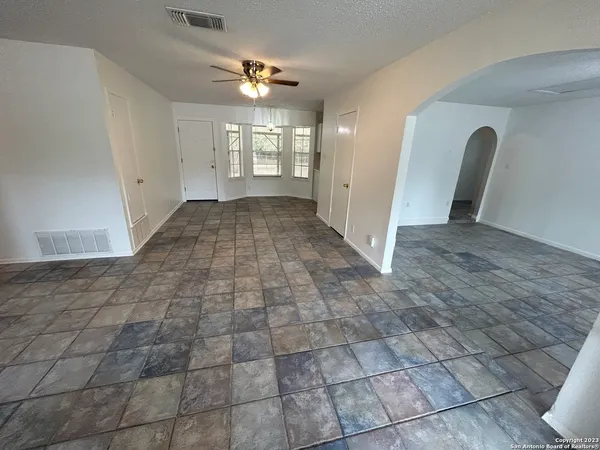 $1,375 | 7338 Marble Creek Drive, San Antonio, TX 78238