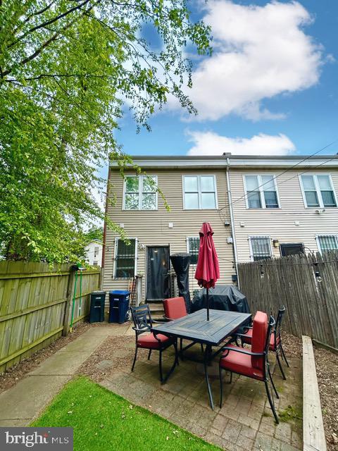 1933 4th Street Northwest Washington, DC 20001 - Photo 15 of 28