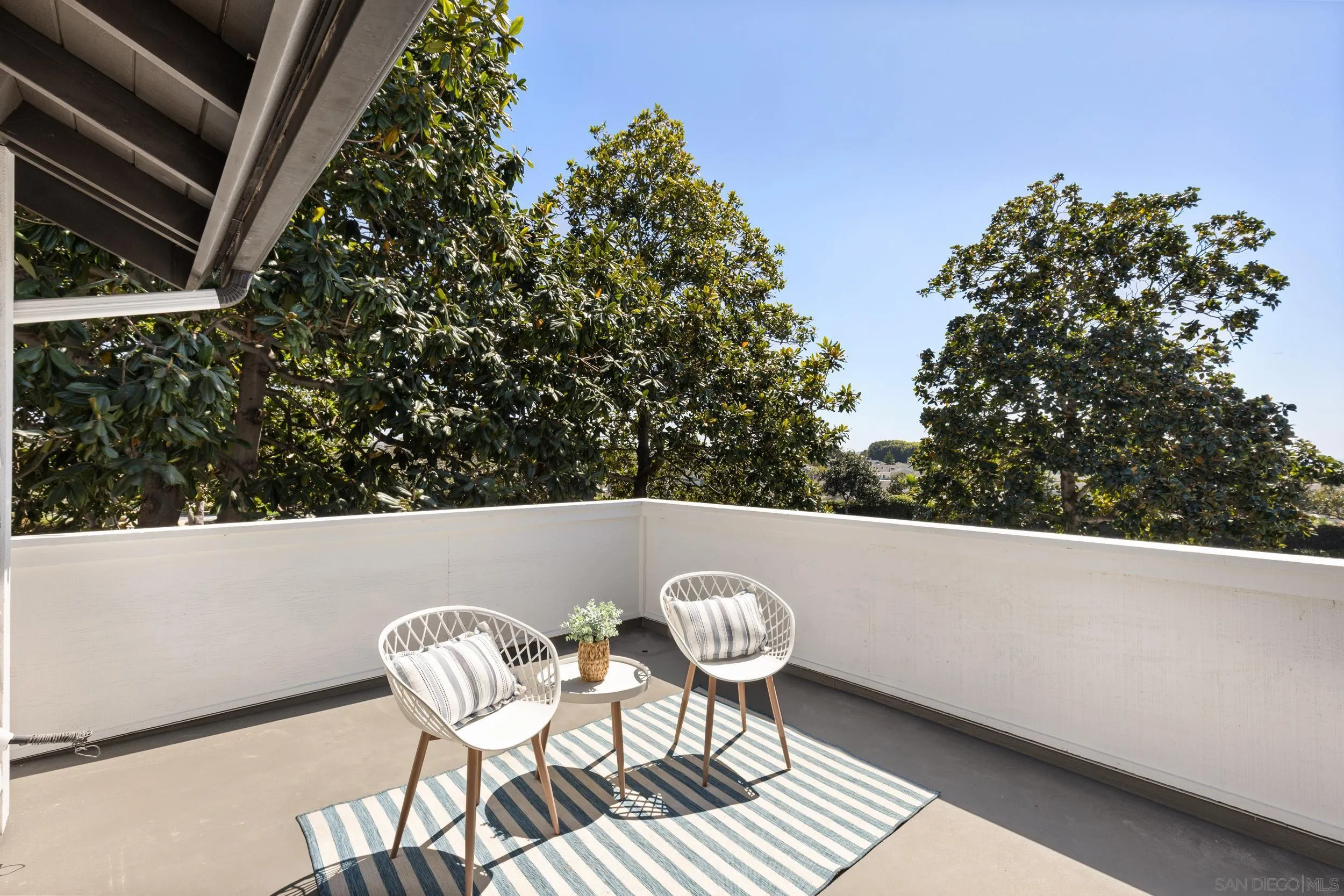 863 Violet Court Carlsbad, CA 92011 - Photo 15 of 37 a view of a chairs and table in the balcony