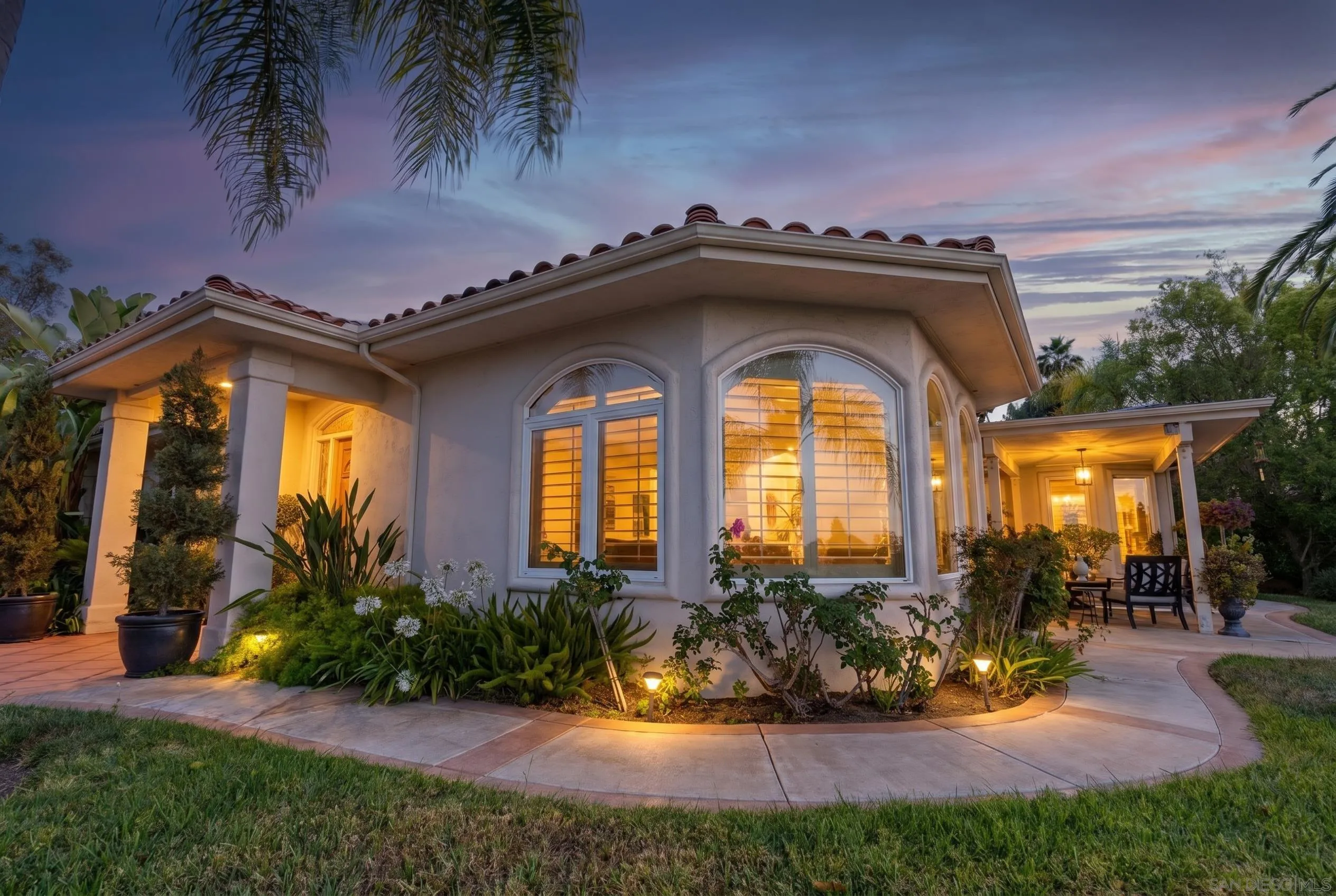 3537 Rosa Way Fallbrook, CA 92028 - Photo 3 of 49