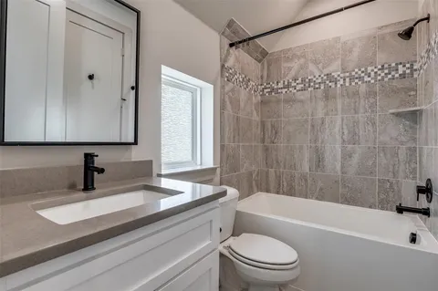 $650,000 | 1434 Elevado Drive, Dallas, TX 75212