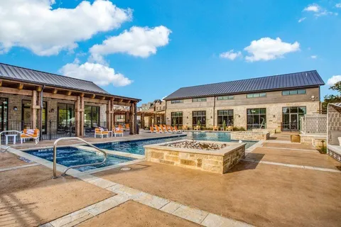 $650,000 | 1434 Elevado Drive, Dallas, TX 75212