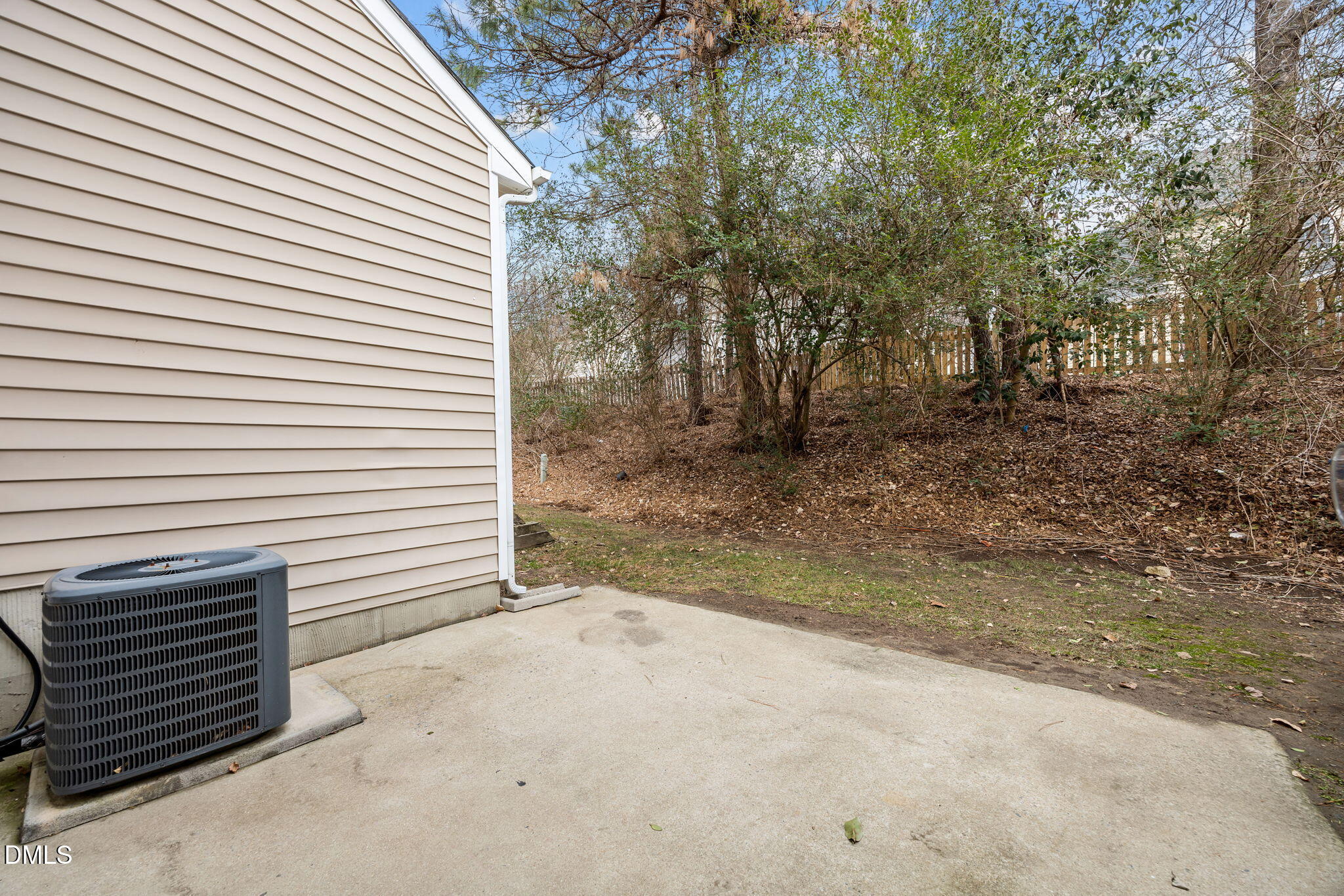 8606 London Park Court Raleigh, NC 27615 - Photo 28 of 29 a view of a house with a trees