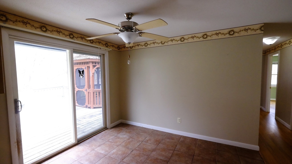 955 Burts Pit Road Northampton, MA 01062 - Photo 9 of 18