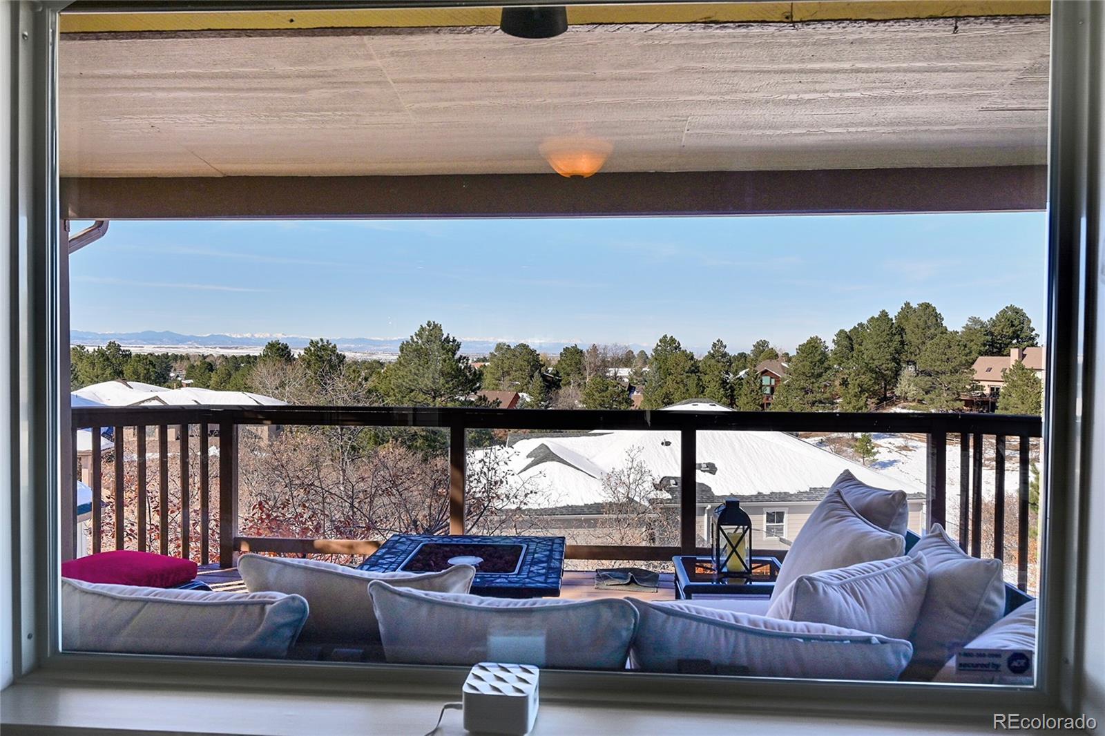 8717 Thunderbird Circle Parker, CO 80134 - Photo 10 of 50 a living room with furniture