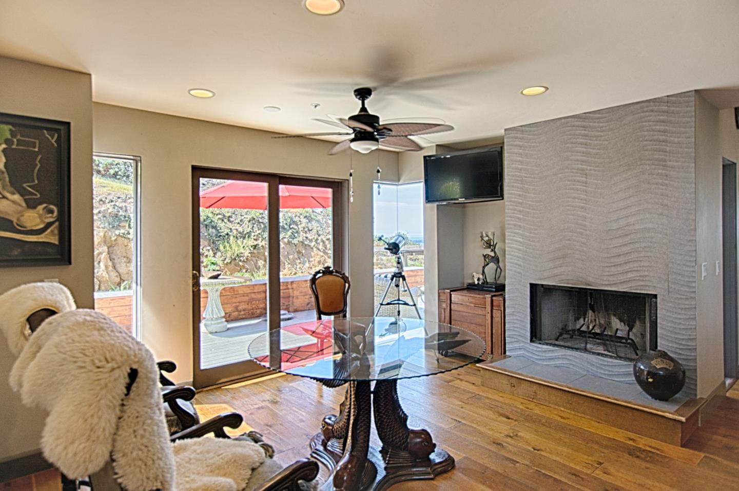 390 Hidden Valley Road Watsonville, CA 95076 - Photo 16 of 43 Gallery Image 16