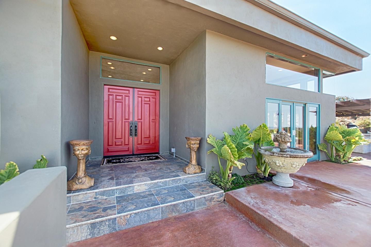 390 Hidden Valley Road Watsonville, CA 95076 - Photo 2 of 43 Gallery Image 2