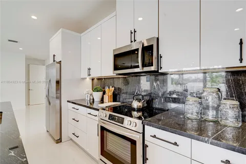 $3,250,000 | 1805 Northwest 22nd Court, Miami, FL 33125