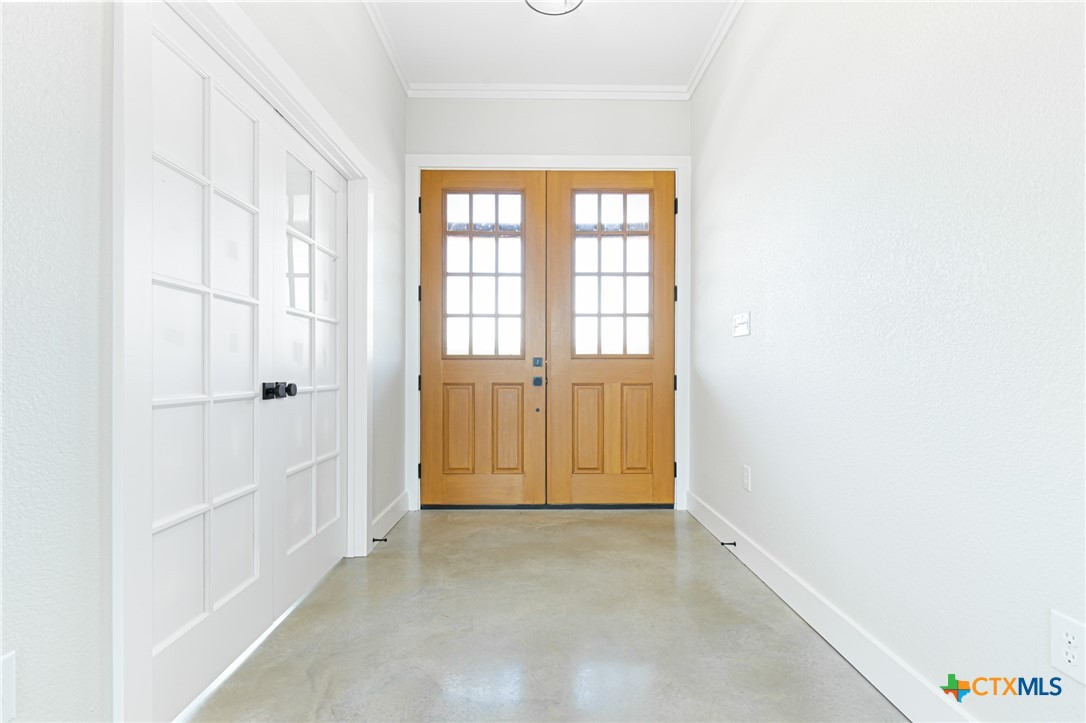 237 Cedar Bluff Loop Gatesville, TX 76528 - Photo 2 of 31 a view of an empty room with a window