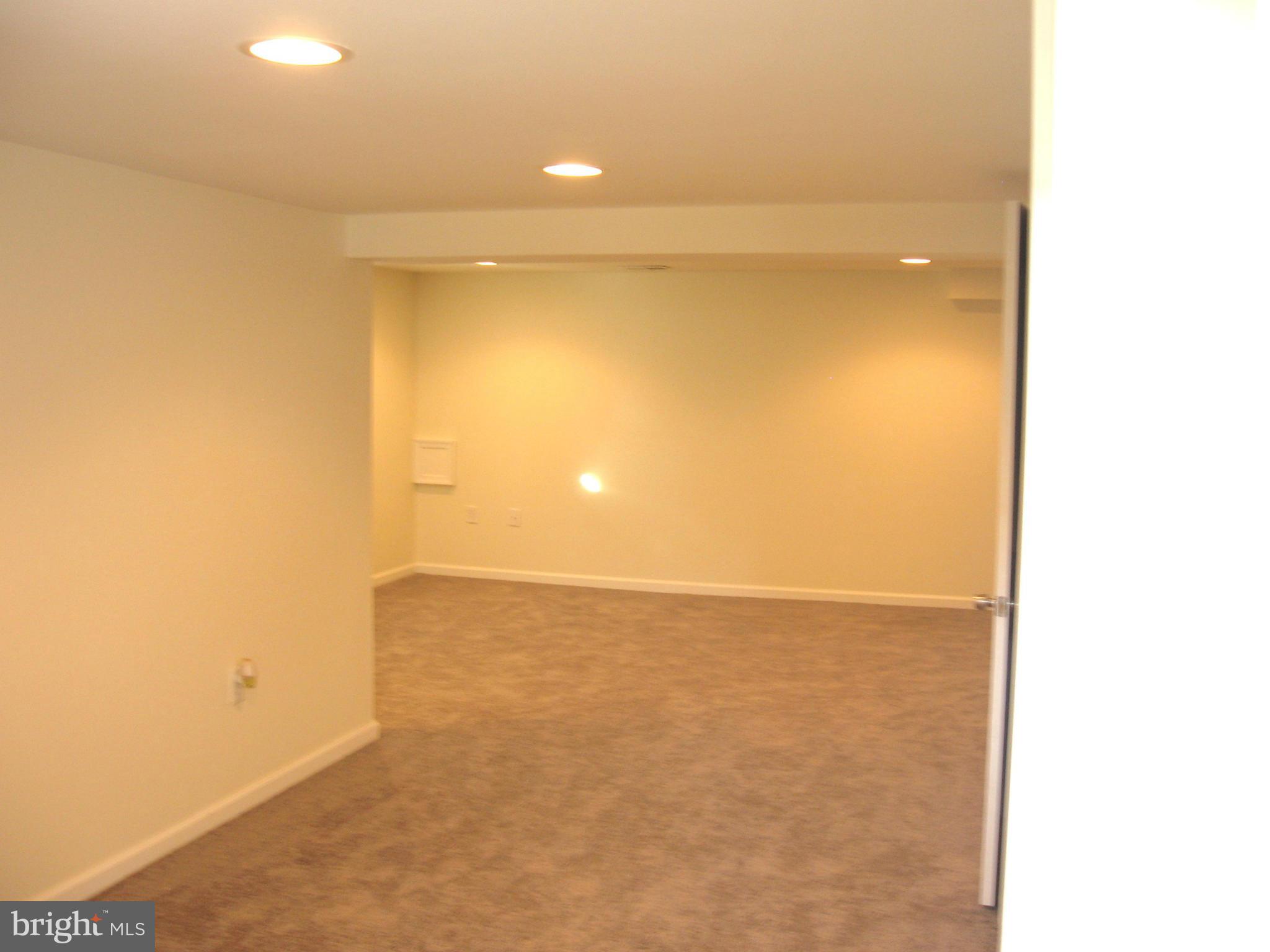 8245 Del Haven Road Baltimore, MD 21222 - Photo 22 of 29