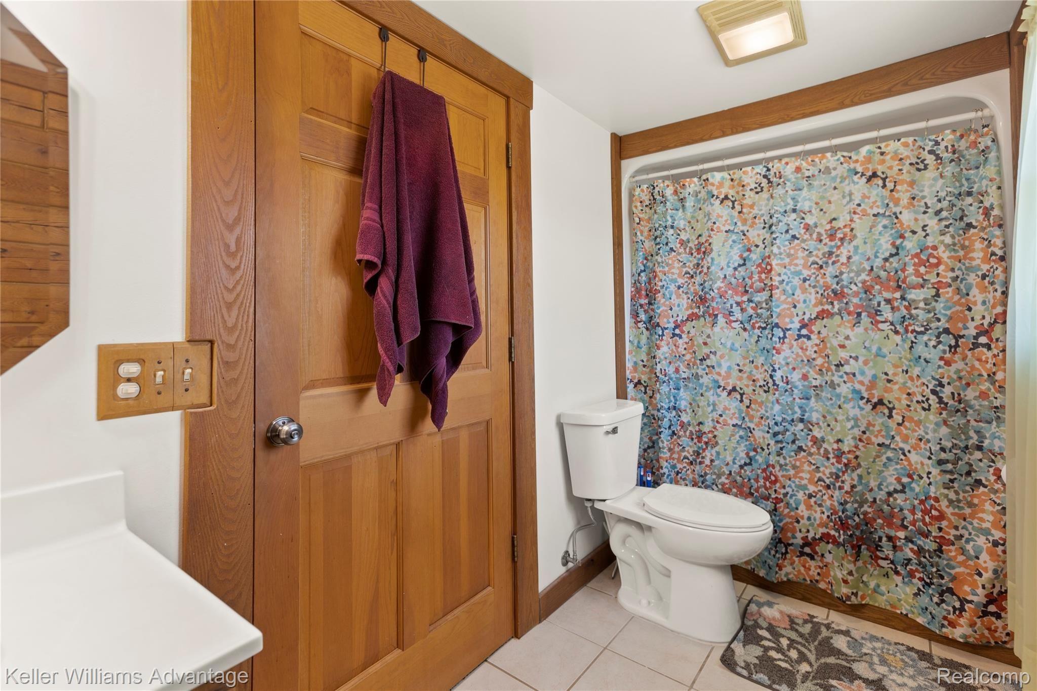 6962 Burton Road Adrian, MI 49221 - Photo 32 of 53 30.jpg