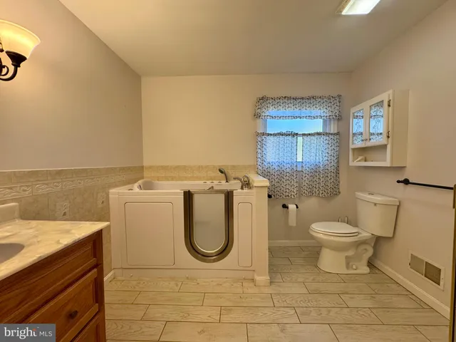 $2,200 | 2000 Cherry Road, Edgewood, MD 21040