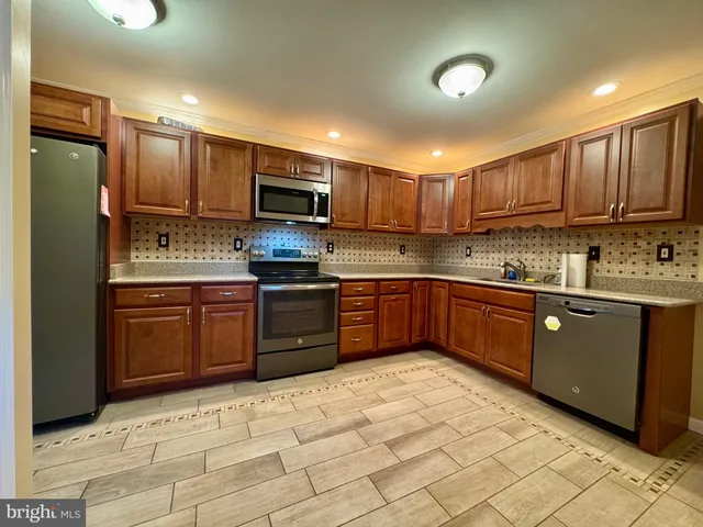 $2,200 | 2000 Cherry Road, Edgewood, MD 21040