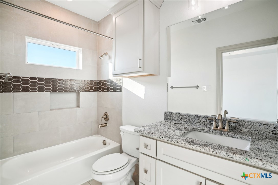 289 Star Grass, Unit B Spring Branch, TX 78070 - Photo 28 of 44 Gallery Image 28