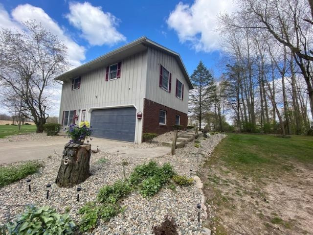 6372 Osborne Road Delton, MI 49046 - Photo 3 of 65 IMG_0799