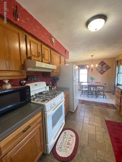 6372 Osborne Road Delton, MI 49046 - Photo 10 of 65 IMG_0731