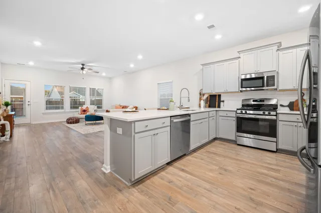 $449,900 | 111 Haverhill Street, Summerville, SC 29486