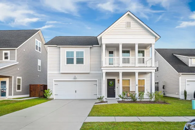 $449,900 | 111 Haverhill Street, Summerville, SC 29486