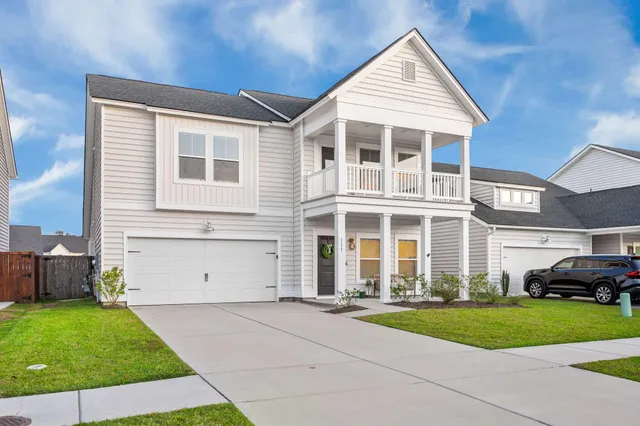 $449,900 | 111 Haverhill Street, Summerville, SC 29486