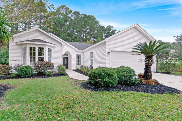 $619,000 | 29 Hamilton Drive, Bluffton, SC 29909
