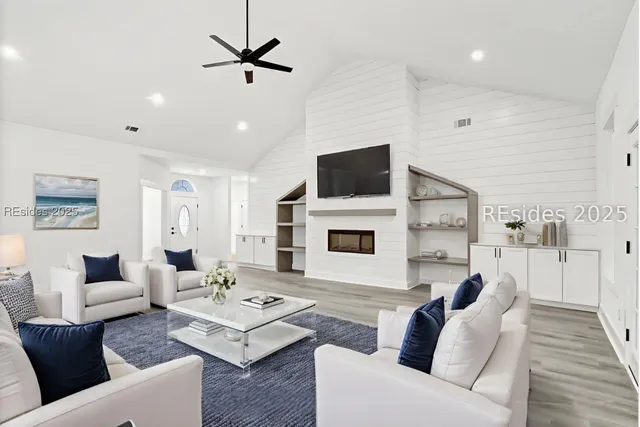 $619,000 | 29 Hamilton Drive, Bluffton, SC 29909