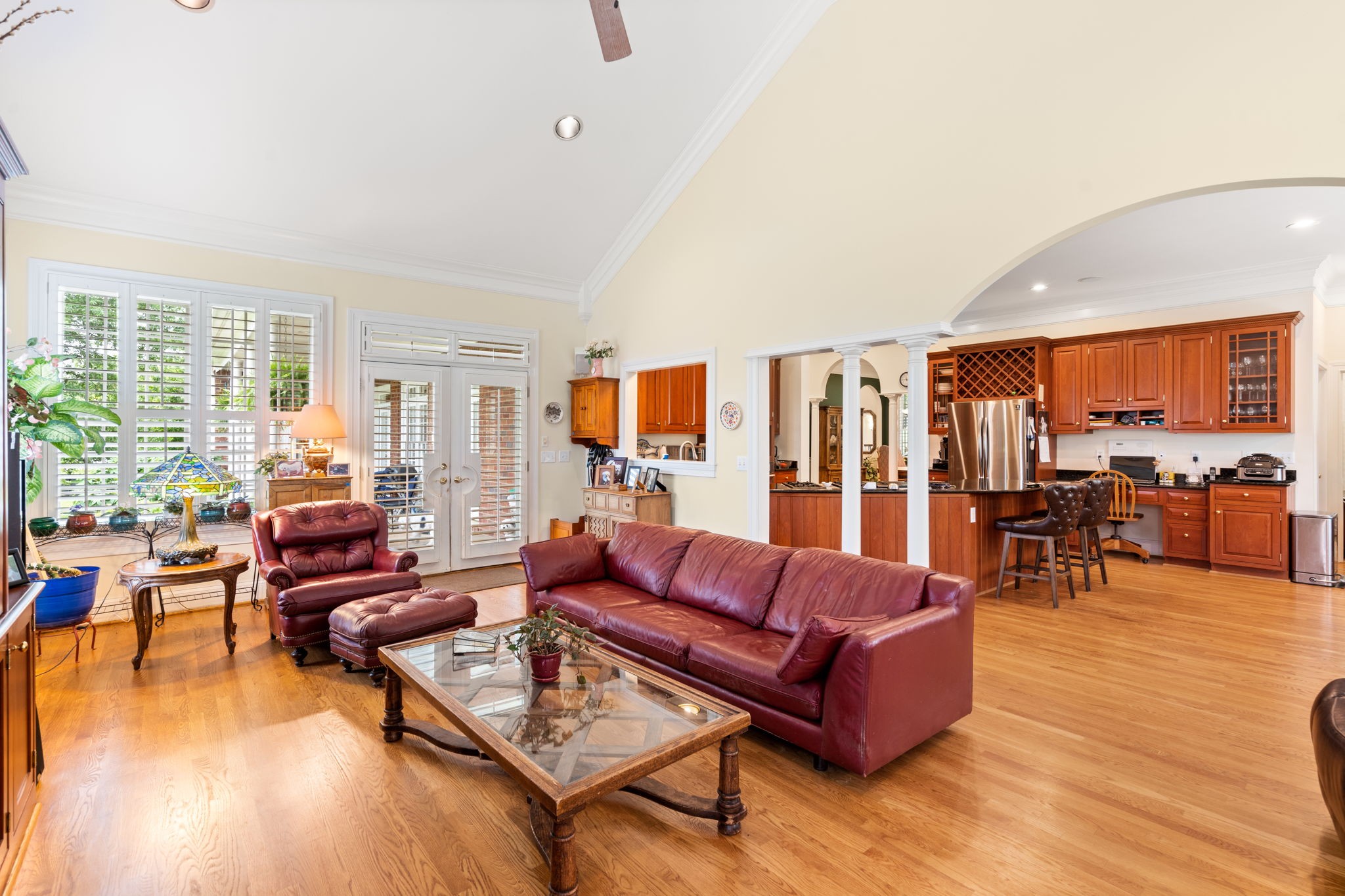 3210 Kinnard Springs Road Franklin, TN 37064 - Photo 13 of 64 a living room with furniture and wooden floor