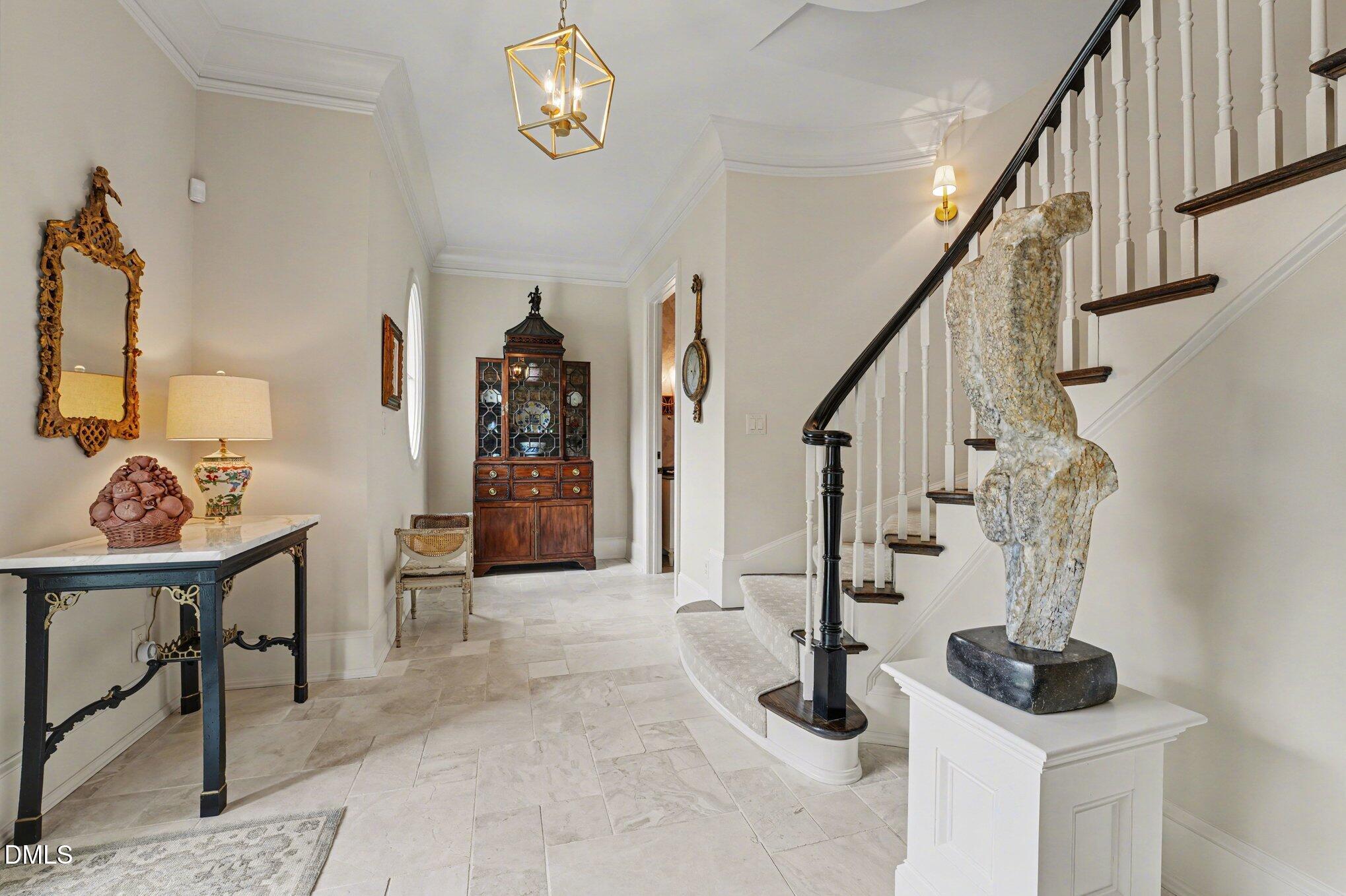 2709 Lochmore Drive Raleigh, NC 27608 - Photo 4 of 50 006_file_1434
